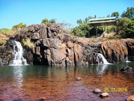 Lingmala Falls